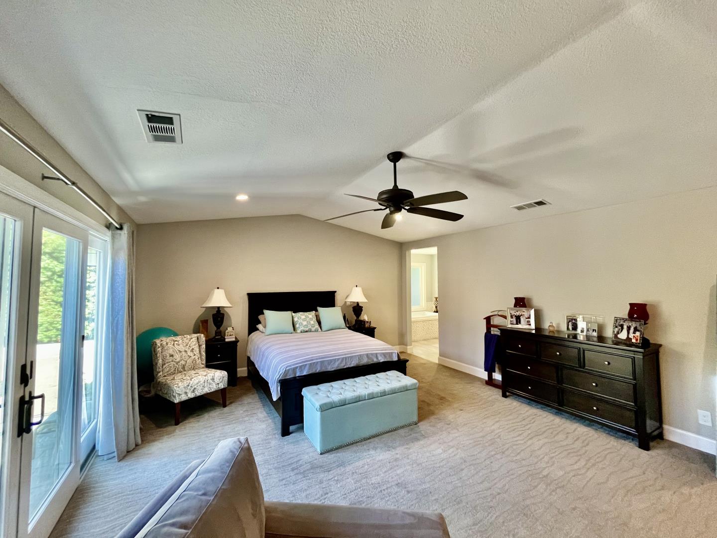 2713 Ramos CT