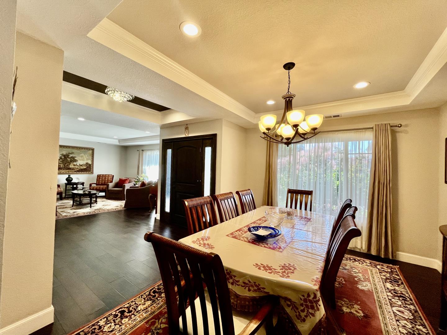 2713 Ramos CT