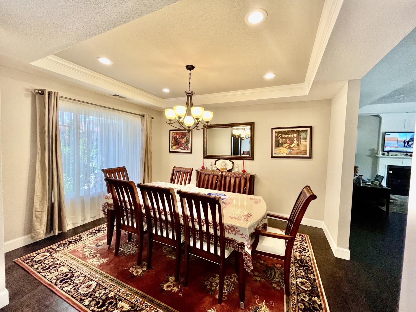 2713 Ramos CT