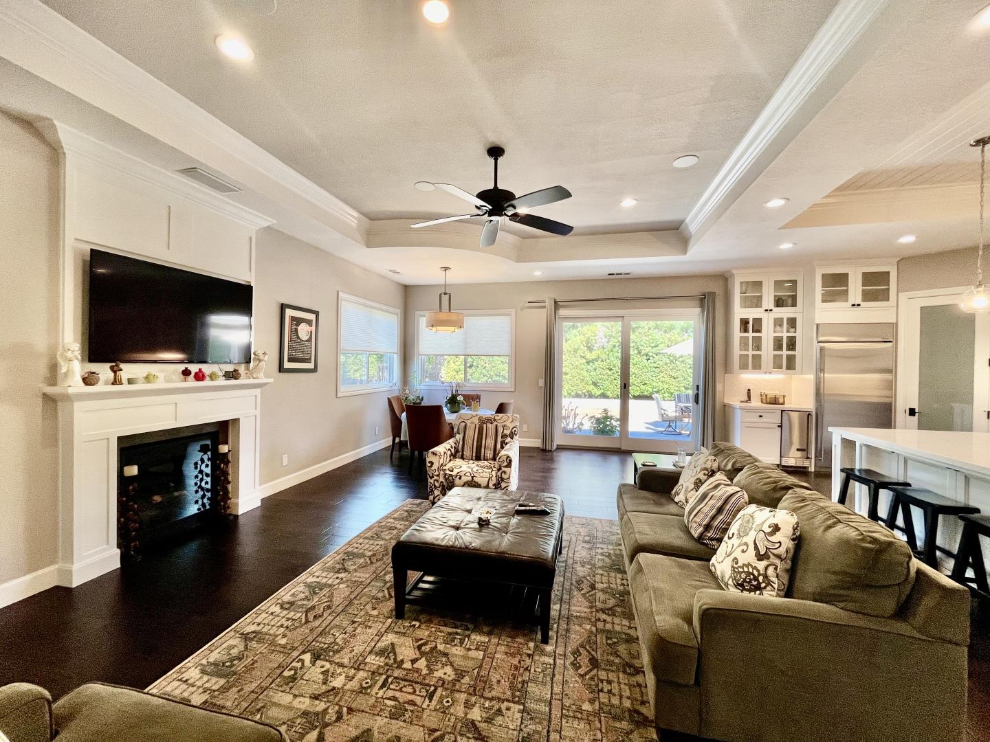 2713 Ramos CT