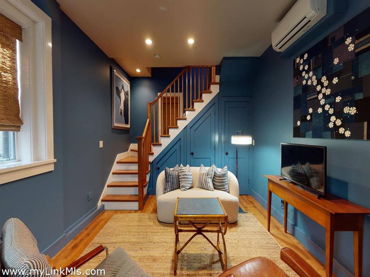 51B Pleasant Street