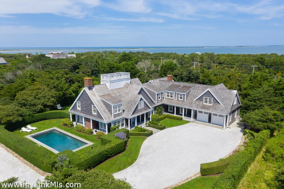1 Shawkemo Hills Lane