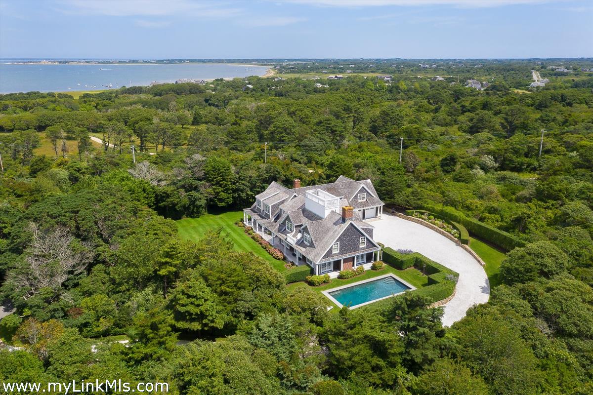 1 Shawkemo Hills Lane