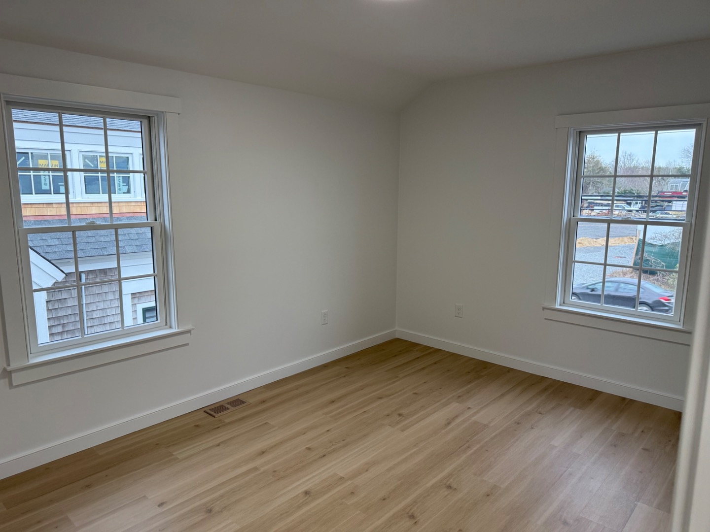 106 Old South Road Unit B Unit: Unit A Unit B
