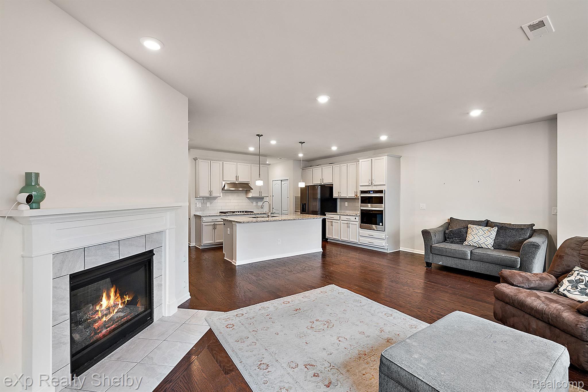 22486 Woodbridge Lane