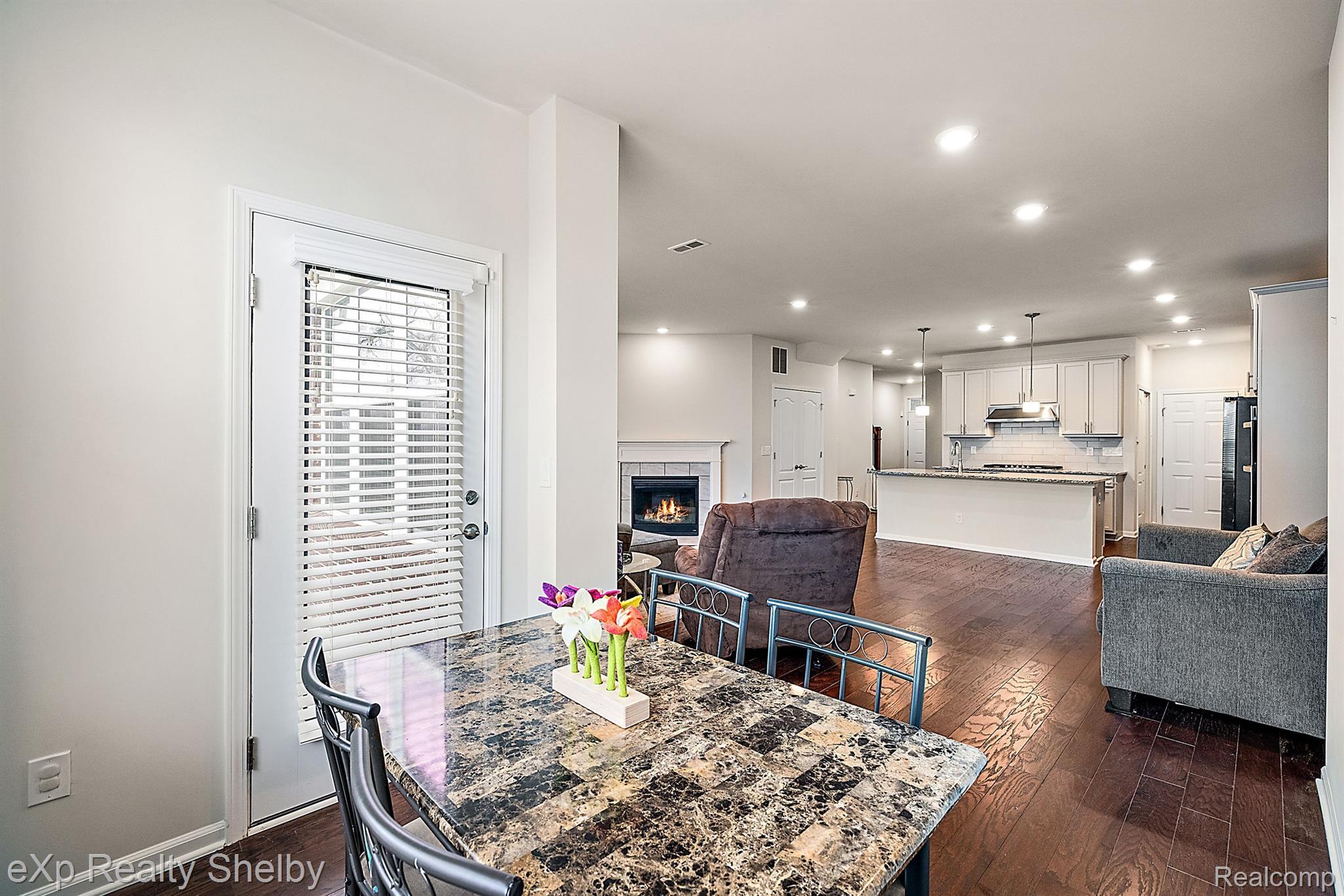 22486 Woodbridge Lane