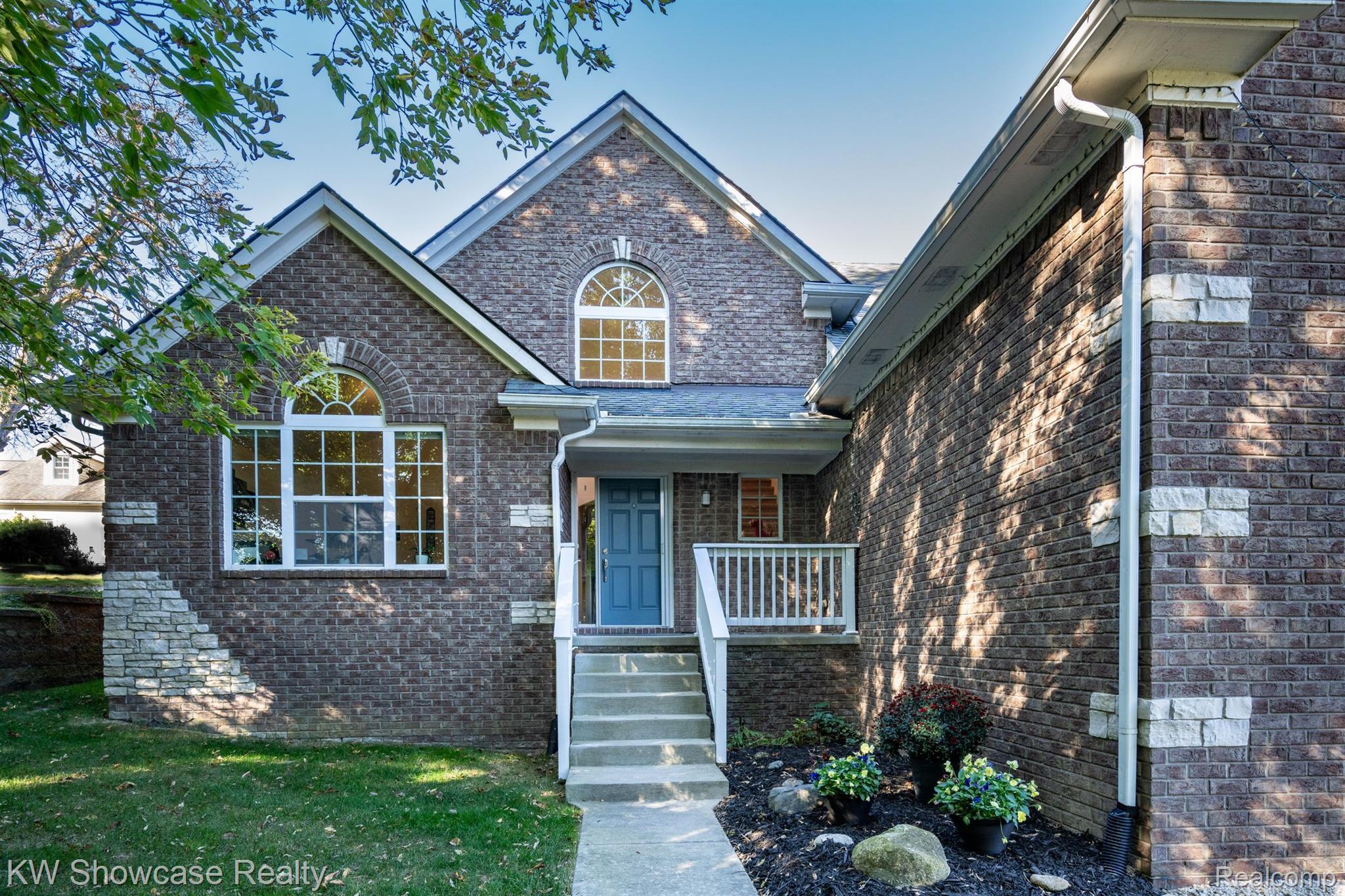 4594 CLIFFORD Road