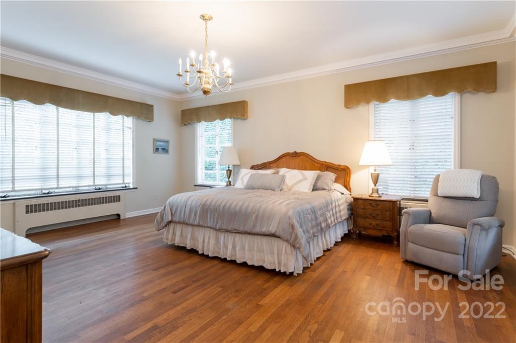 2781 Laurel Park Highway