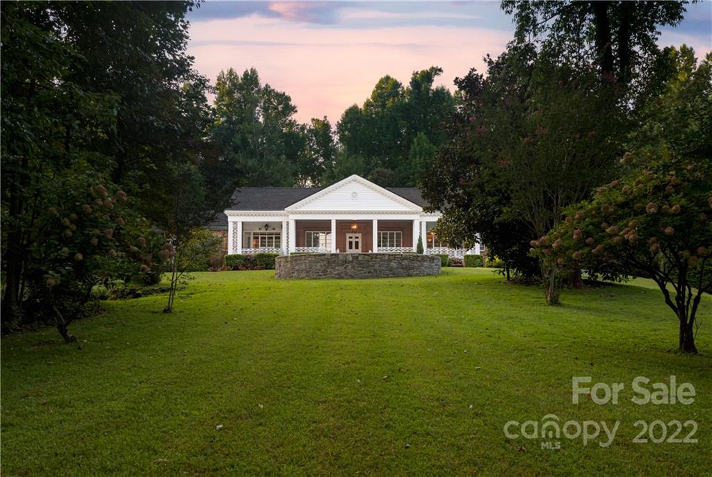 2781 Laurel Park Highway