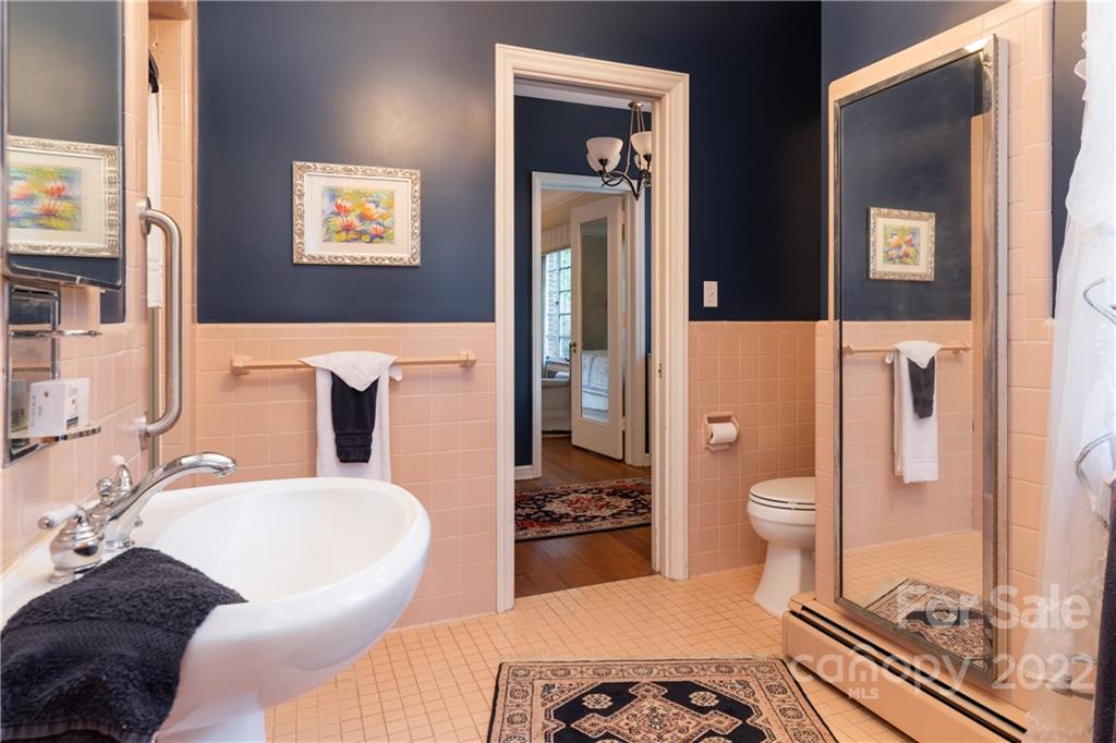 2781 Laurel Park Highway