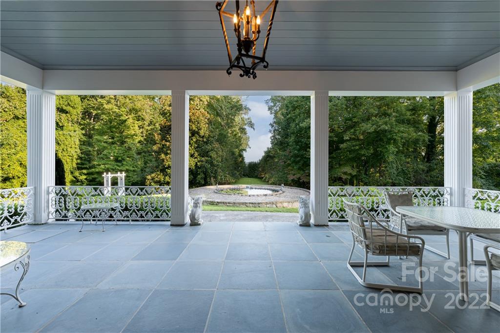 2781 Laurel Park Highway