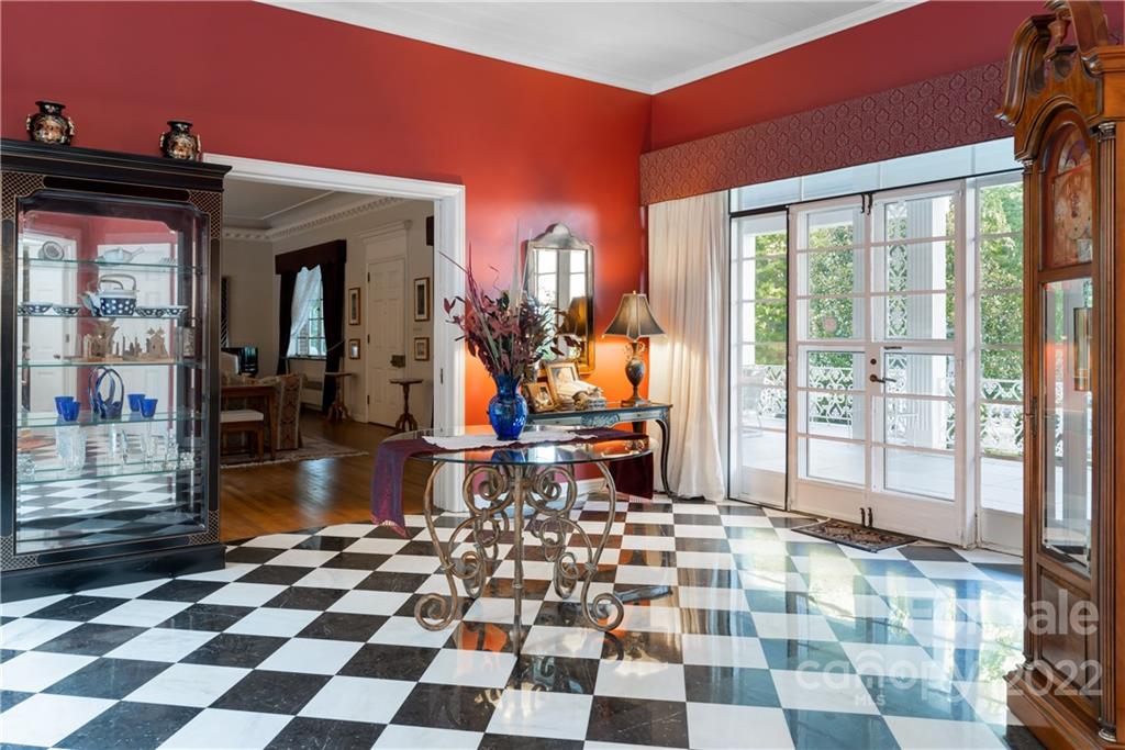 2781 Laurel Park Highway