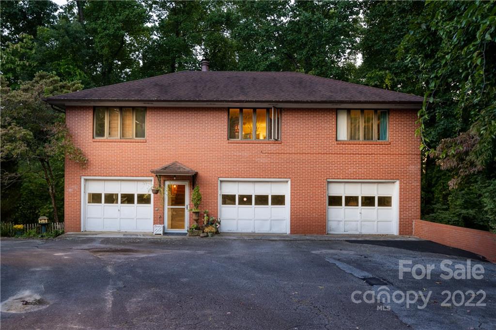 2781 Laurel Park Highway