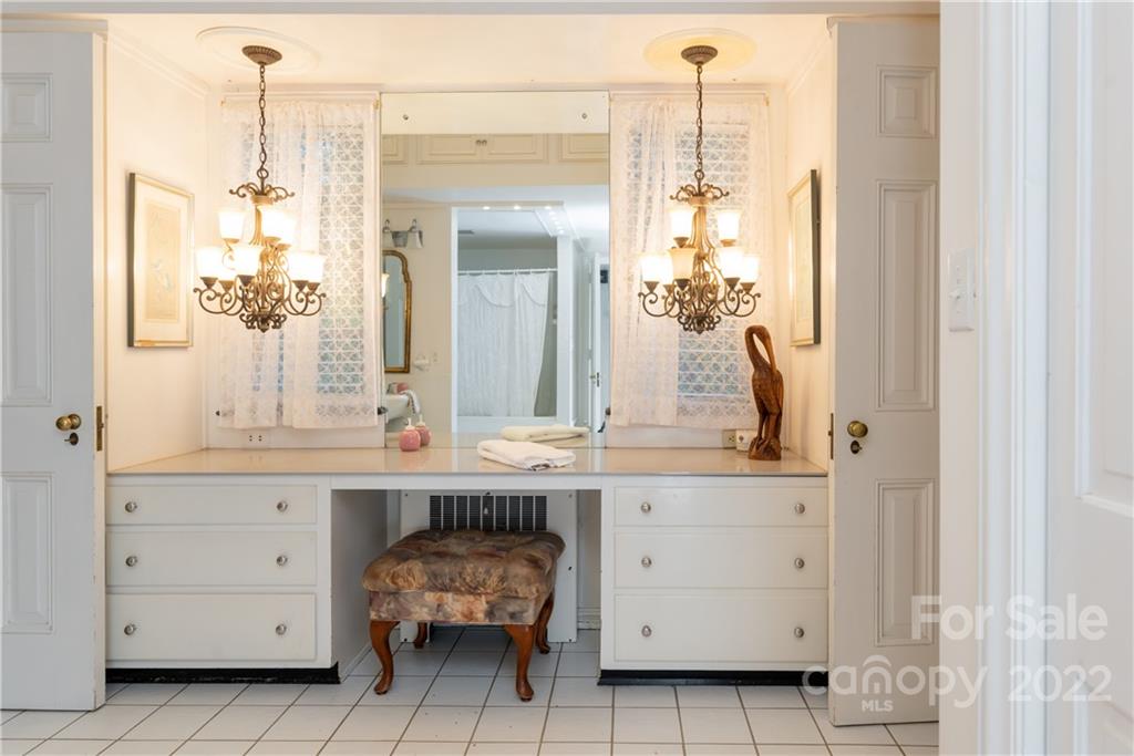 2781 Laurel Park Highway