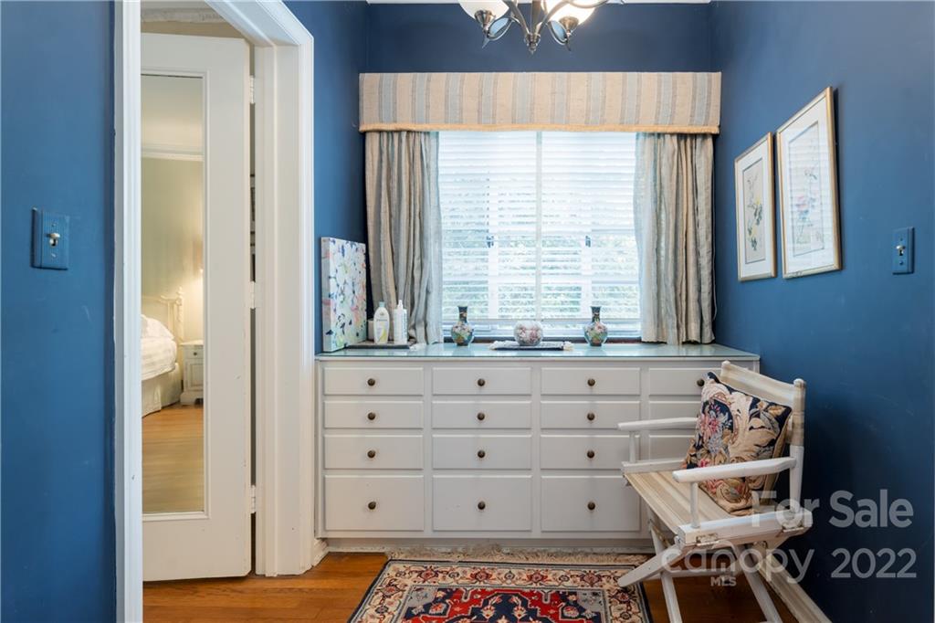 2781 Laurel Park Highway