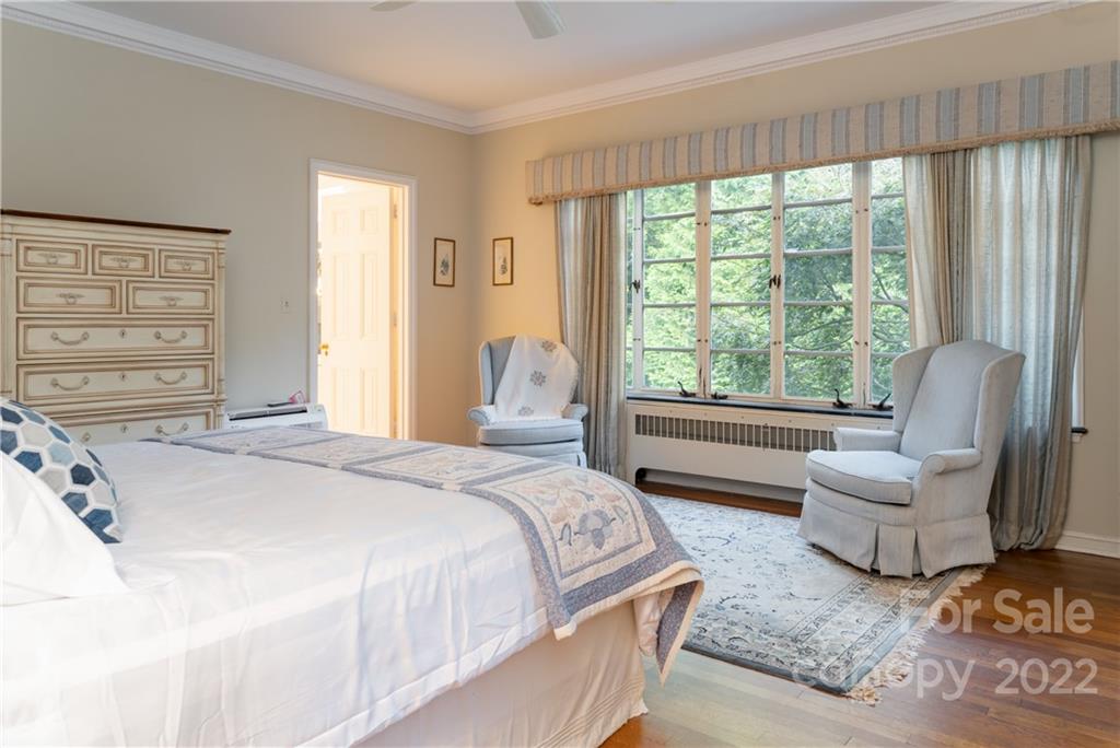 2781 Laurel Park Highway