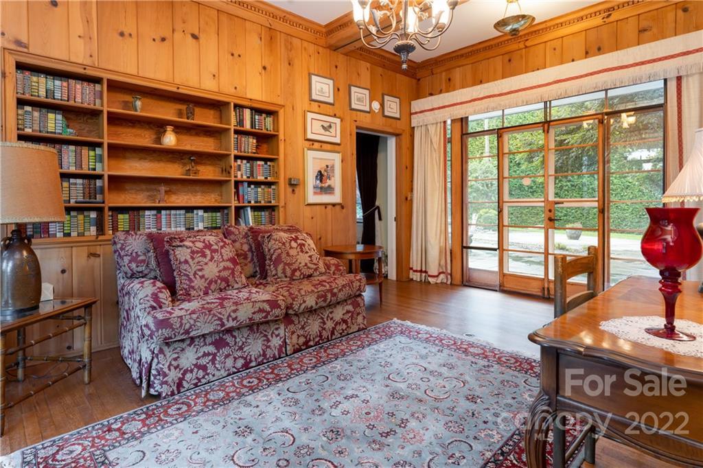 2781 Laurel Park Highway