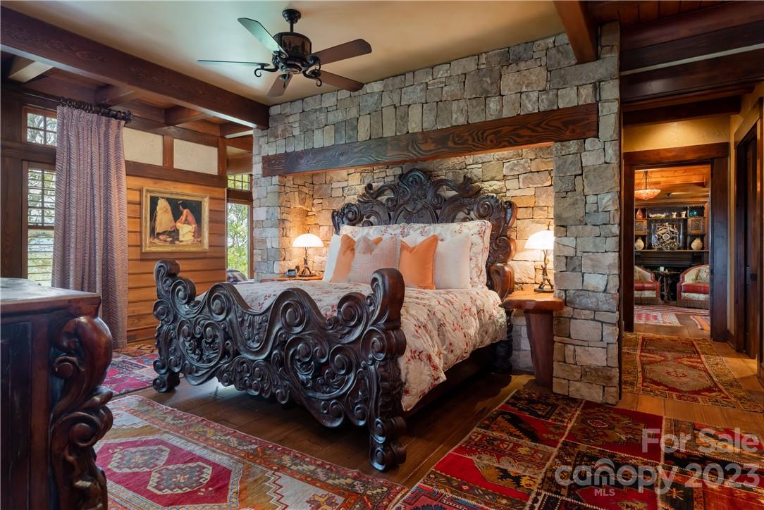 1907 Flattop Cliffs Drive