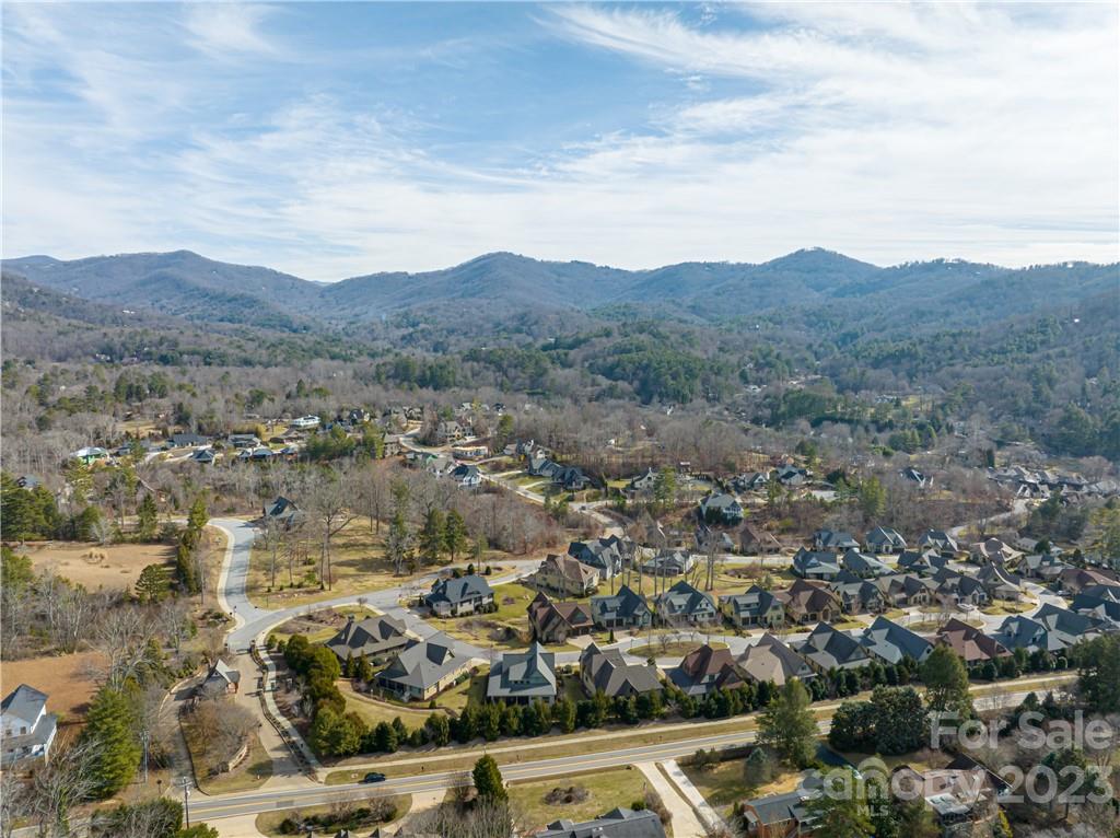 7 Magnolia View Trail
