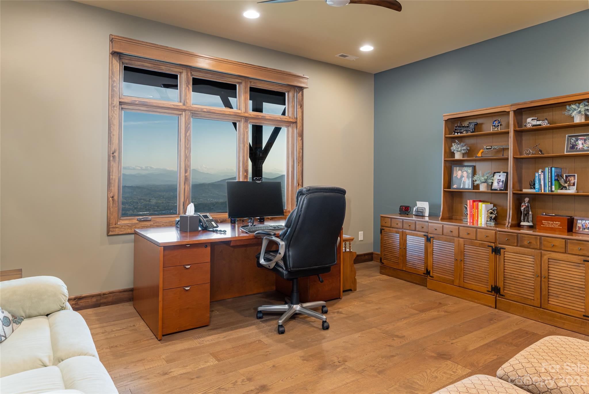 251 Serenity Ridge Trail