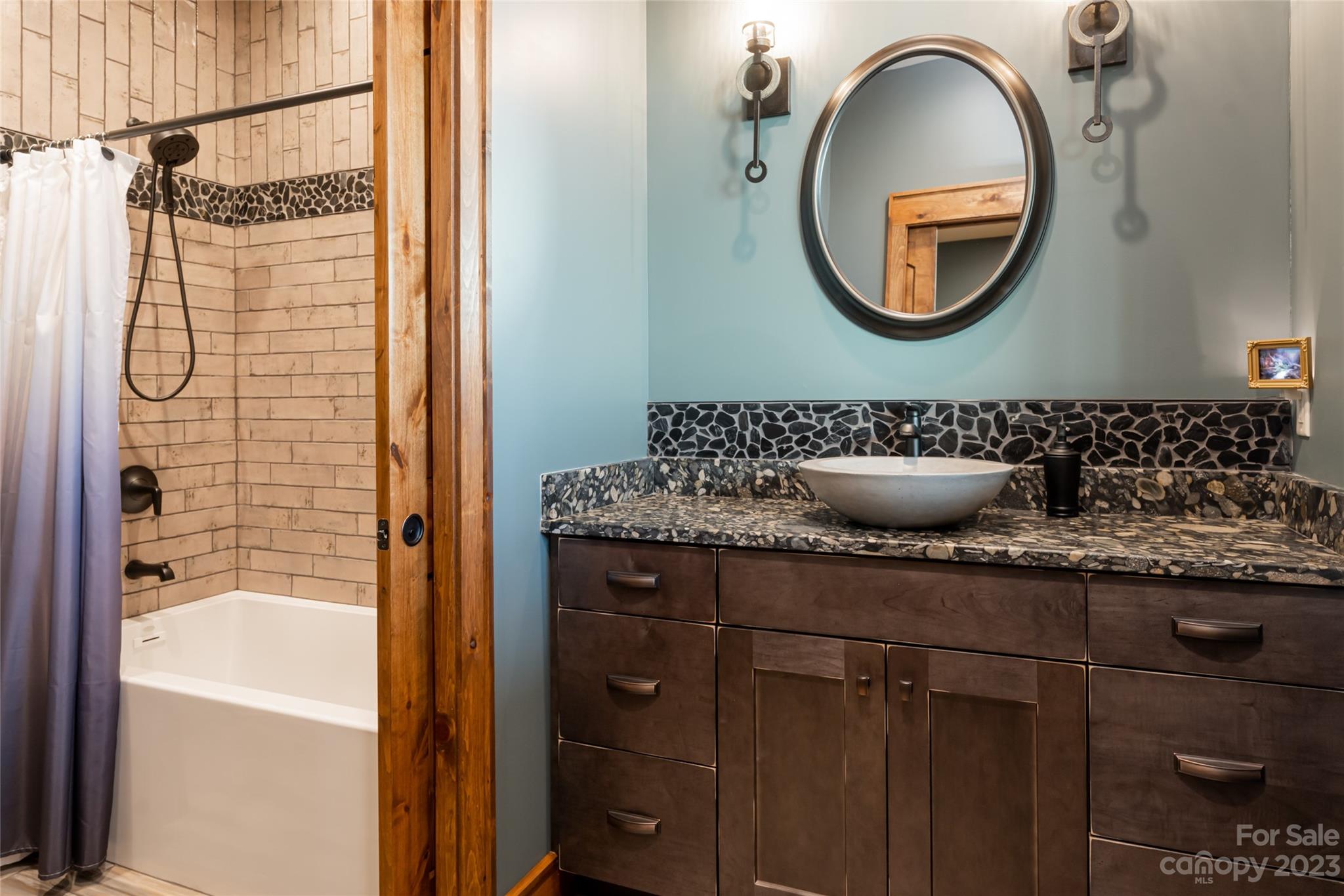 251 Serenity Ridge Trail