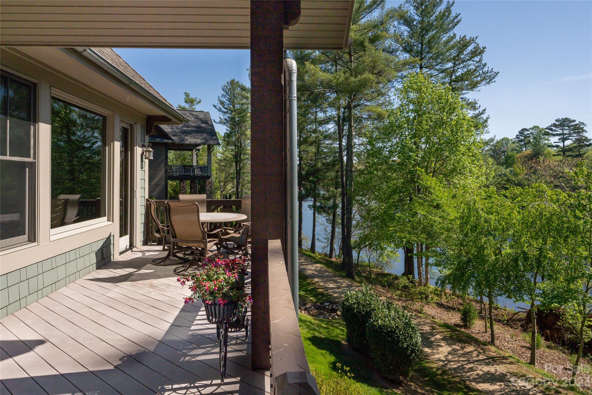 73 Orvis Stone Circle