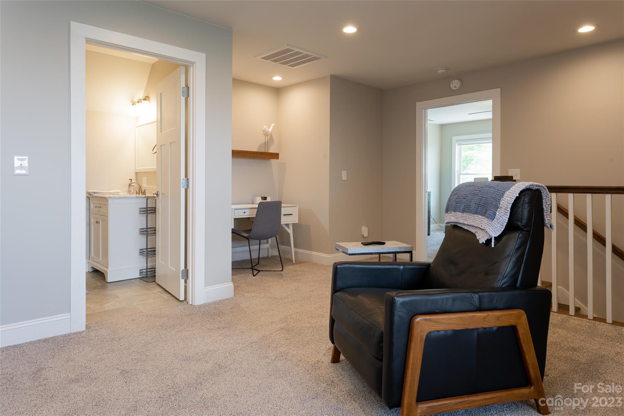 20 Tranquil Forest Way