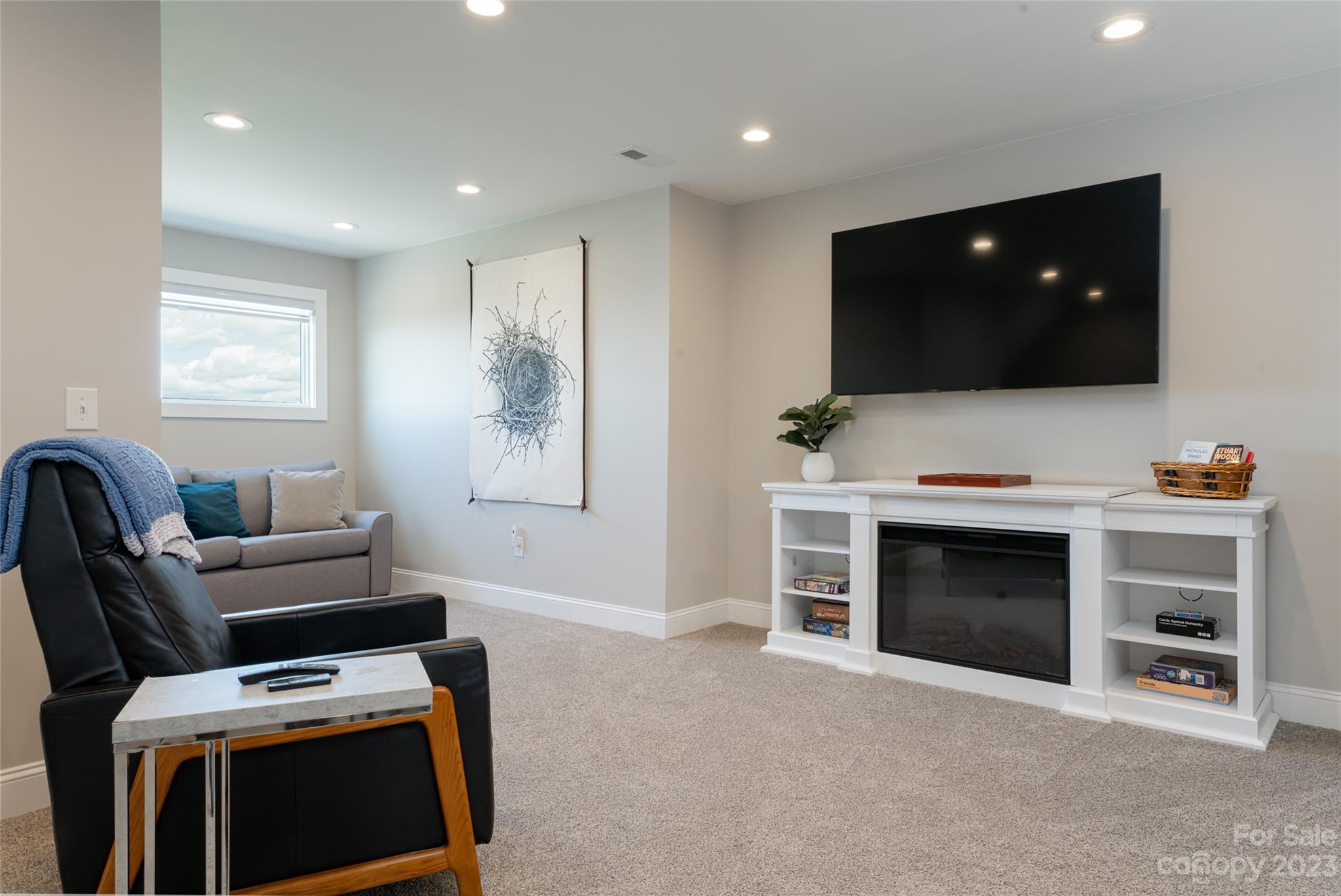 20 Tranquil Forest Way