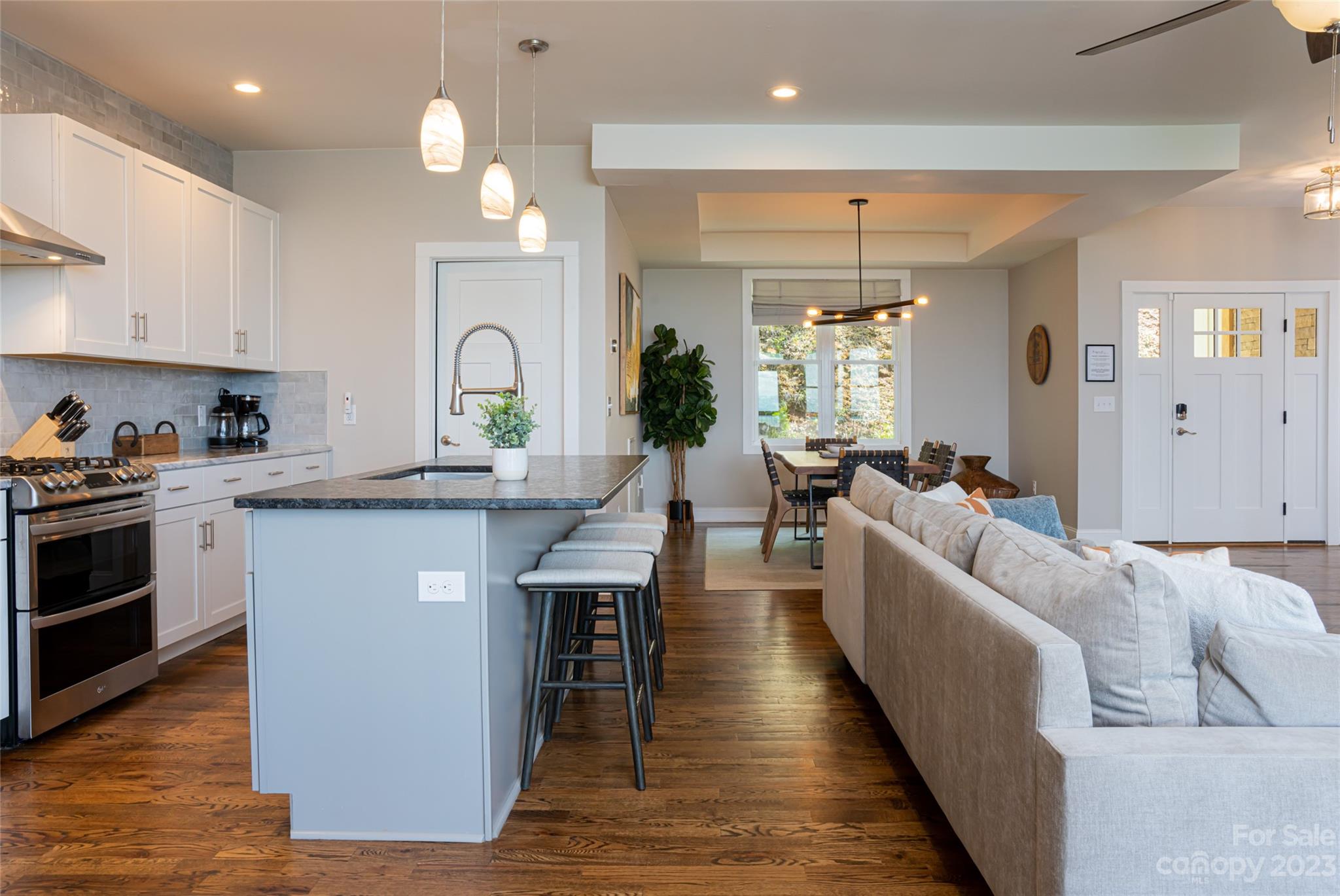 20 Tranquil Forest Way