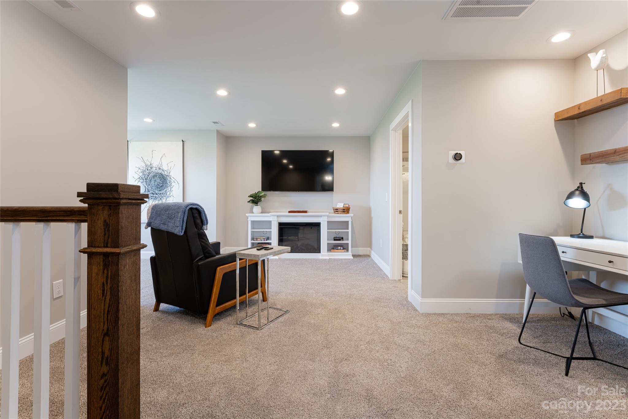 20 Tranquil Forest Way