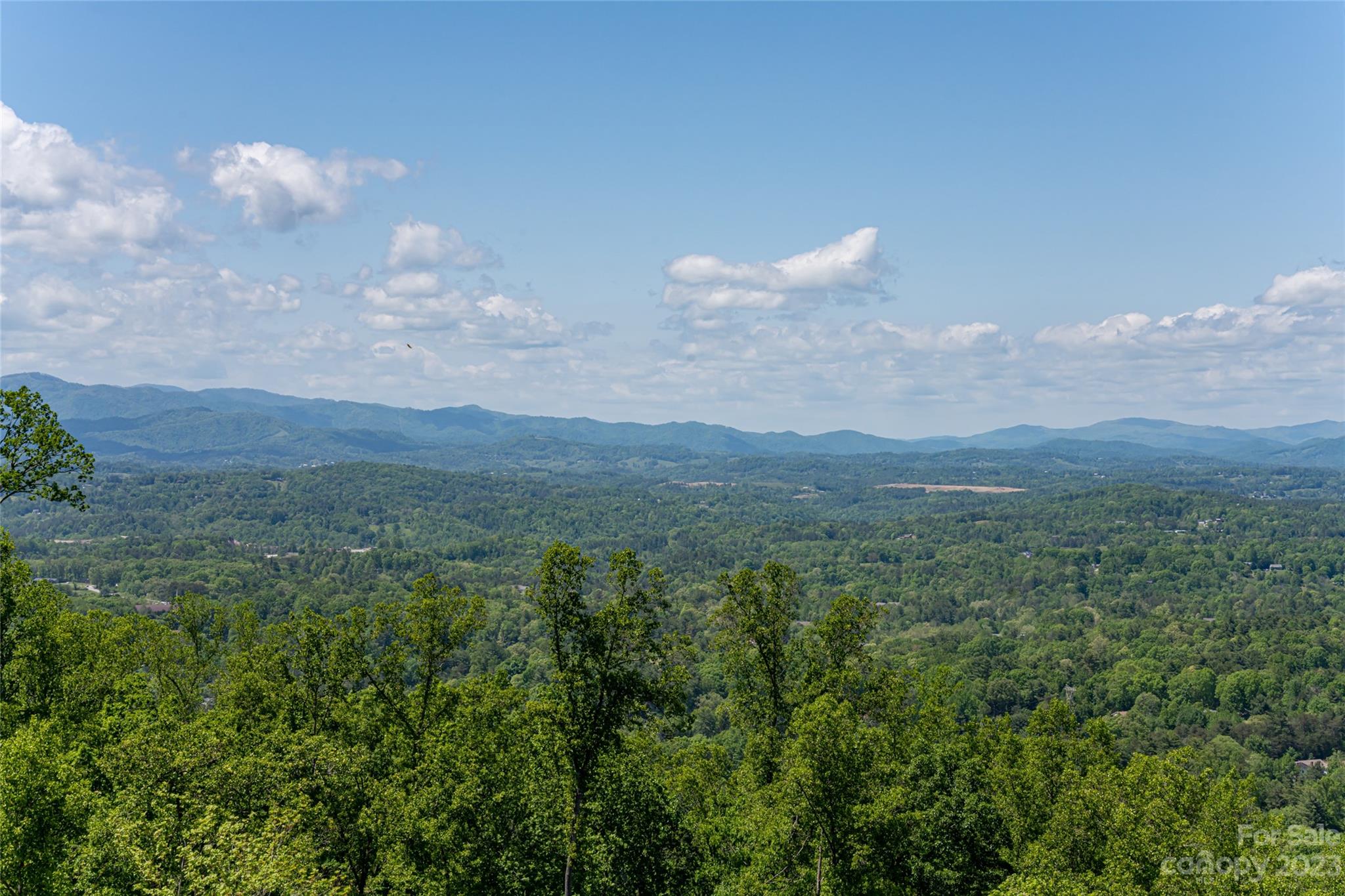 20 Tranquil Forest Way