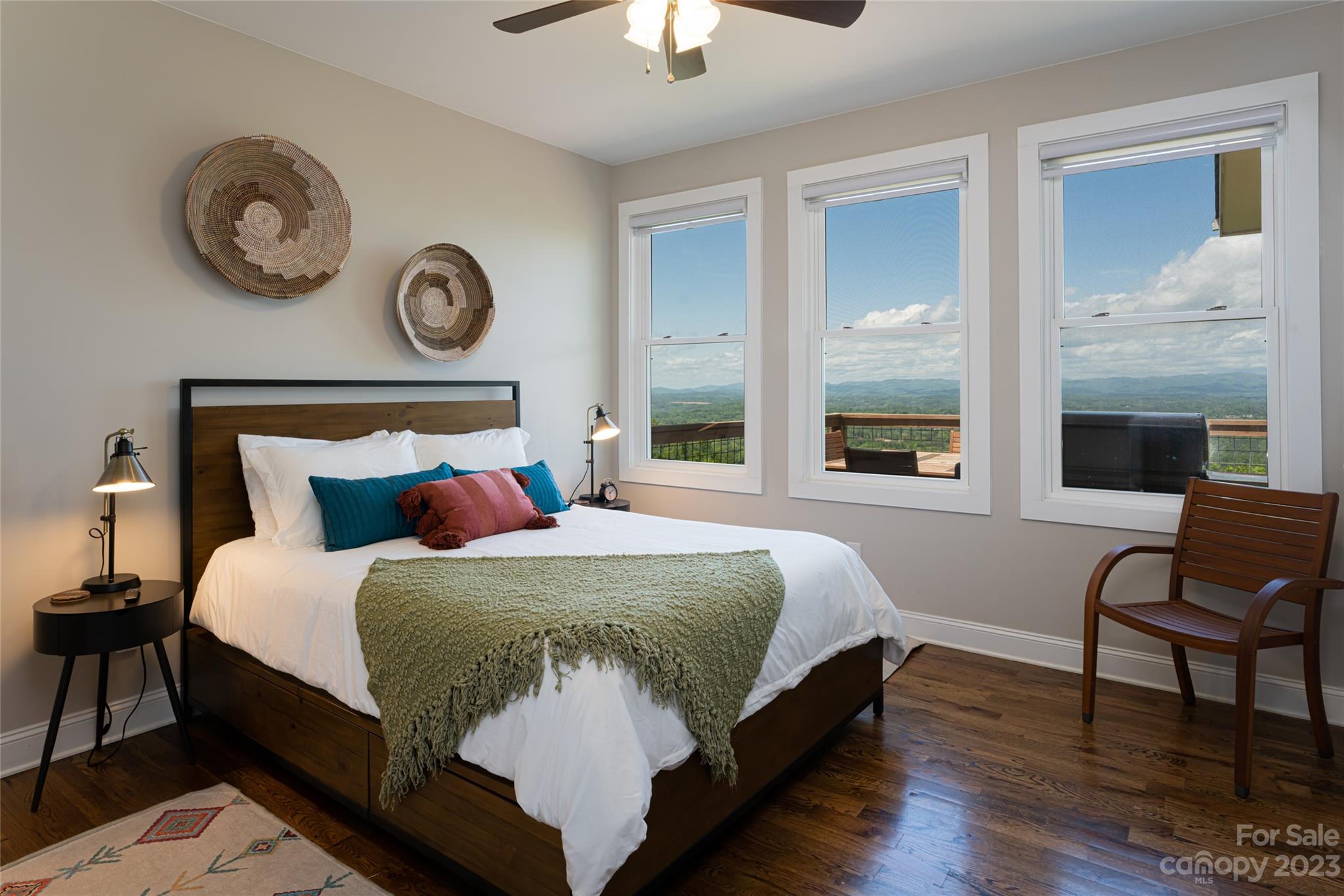 20 Tranquil Forest Way