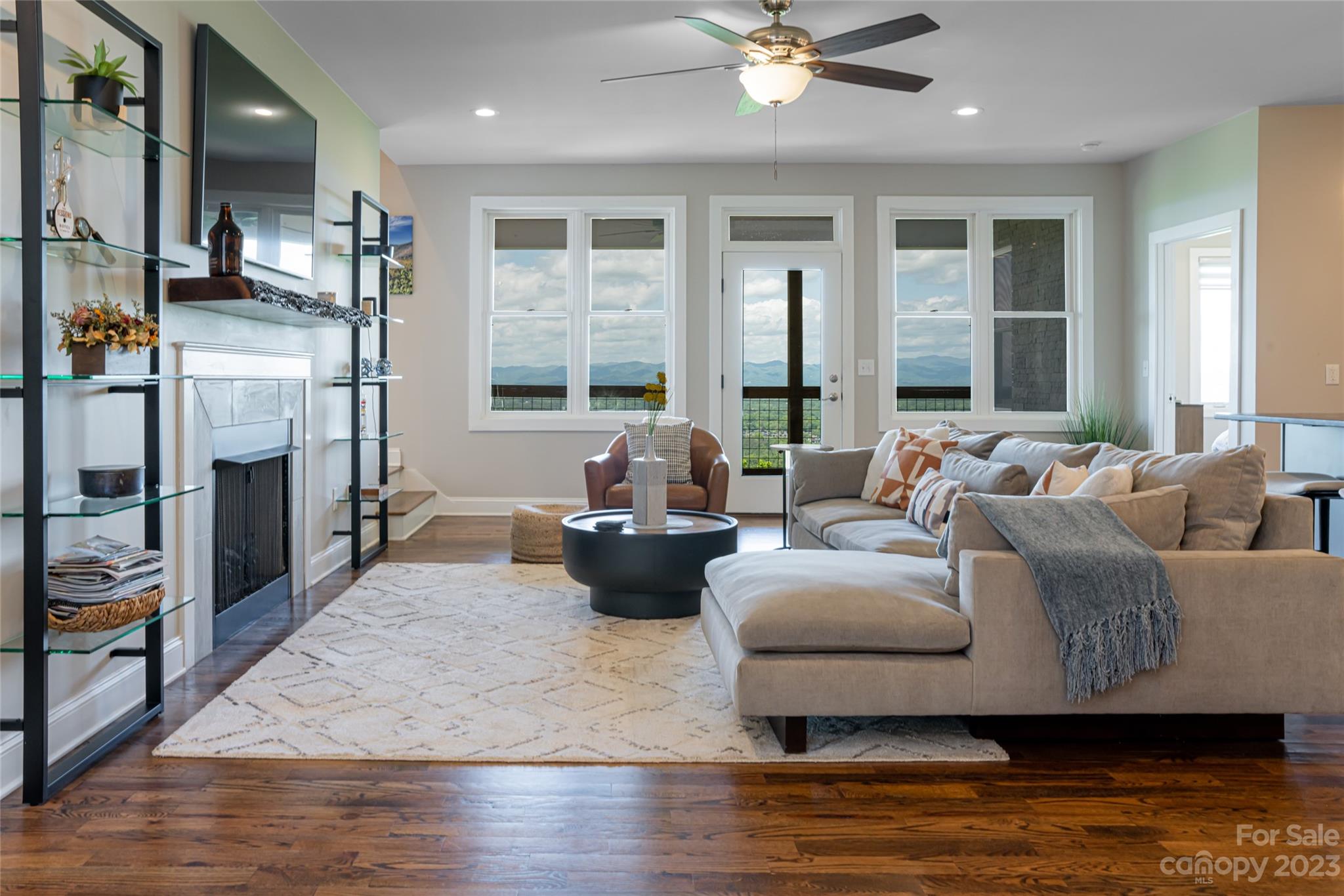 20 Tranquil Forest Way