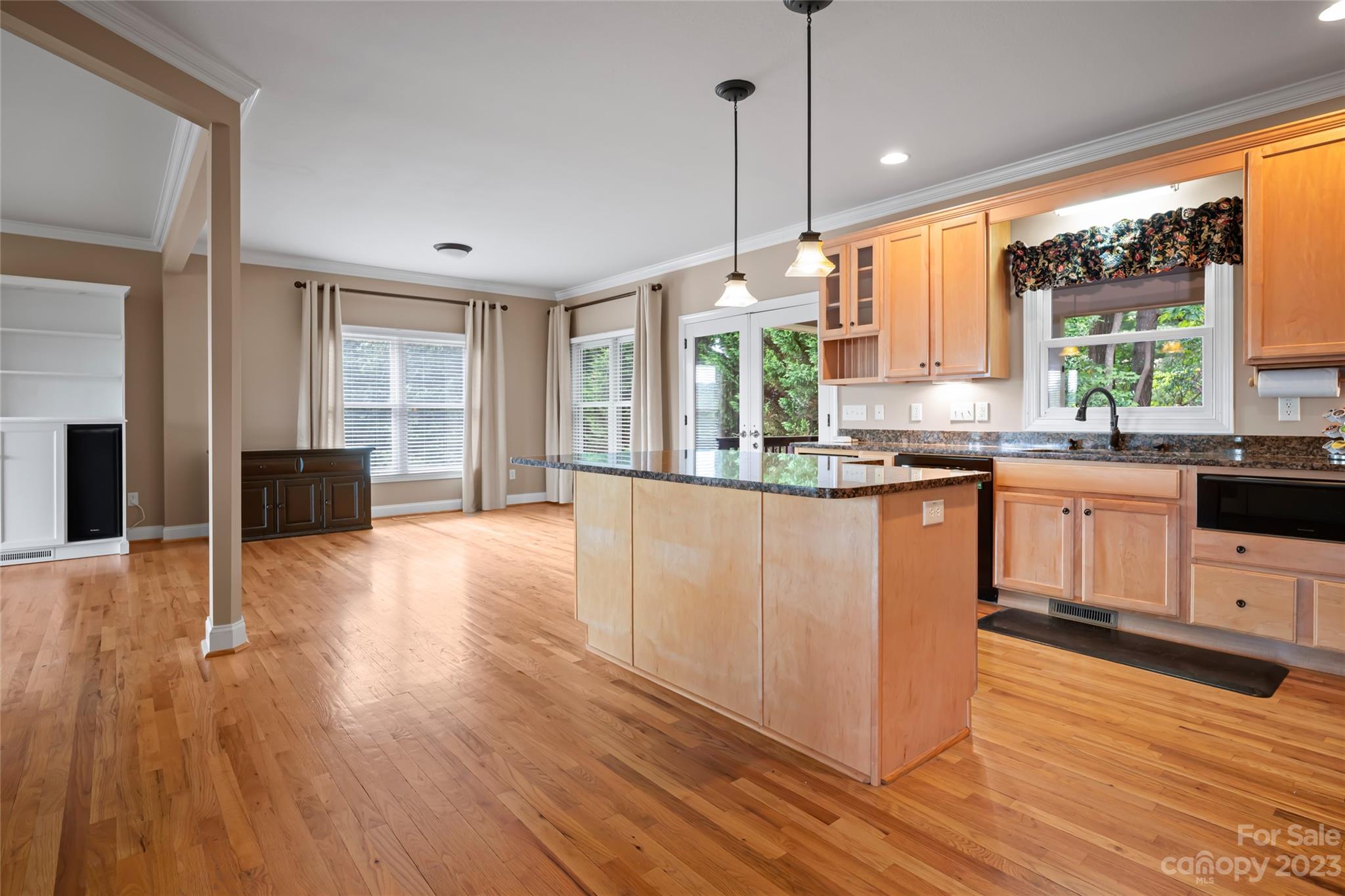 340 Scarlet Tanager Court