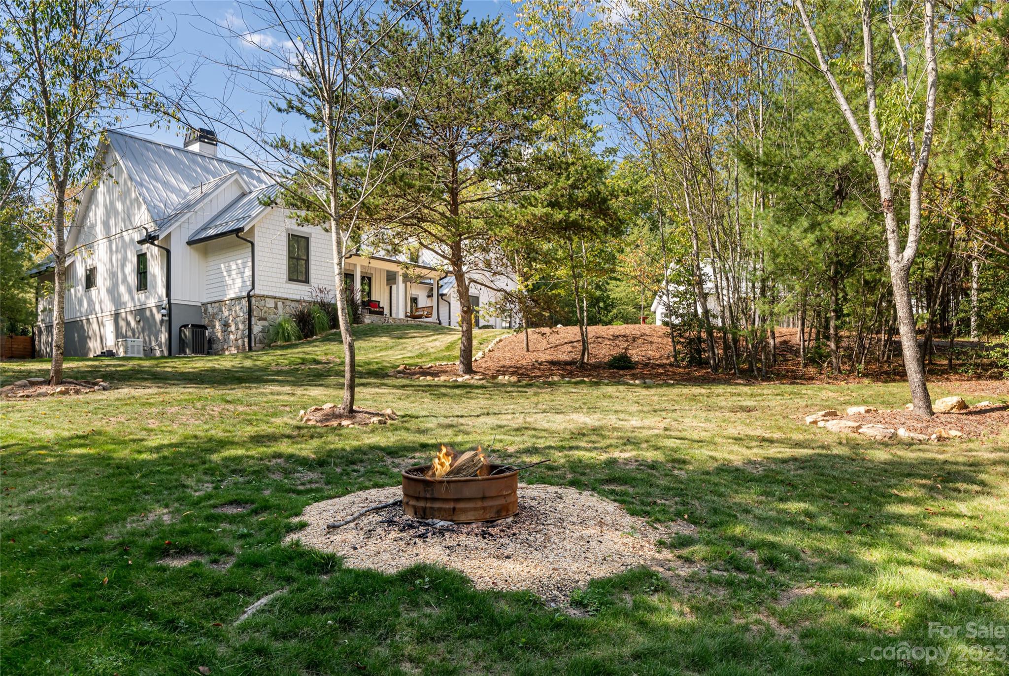 23 Lance Valley Court