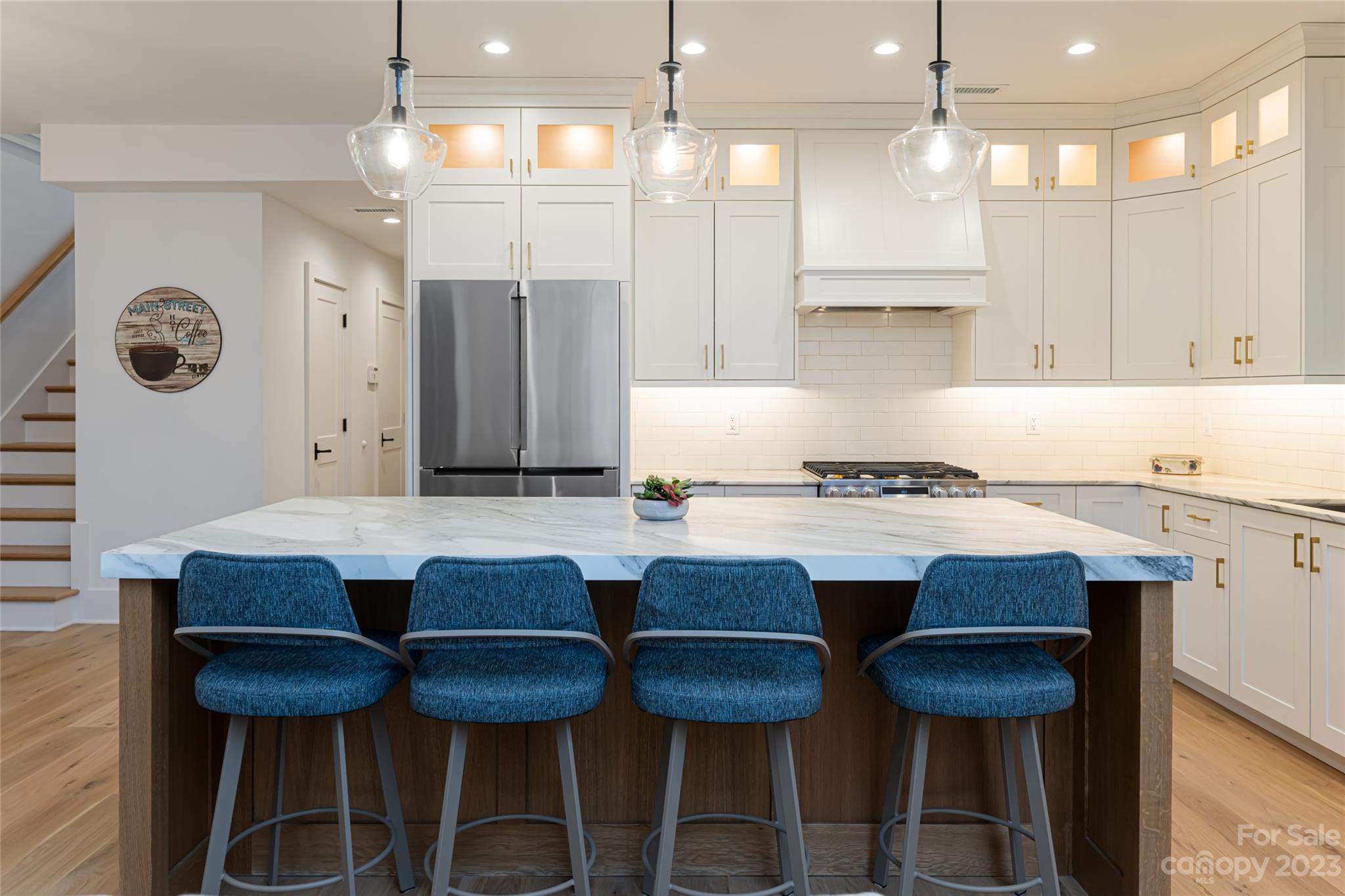 23 Lance Valley Court