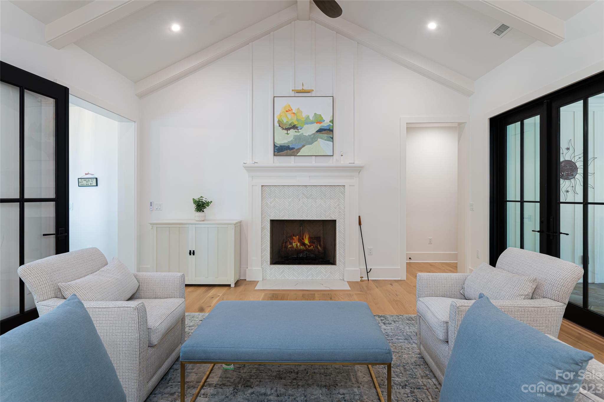 23 Lance Valley Court