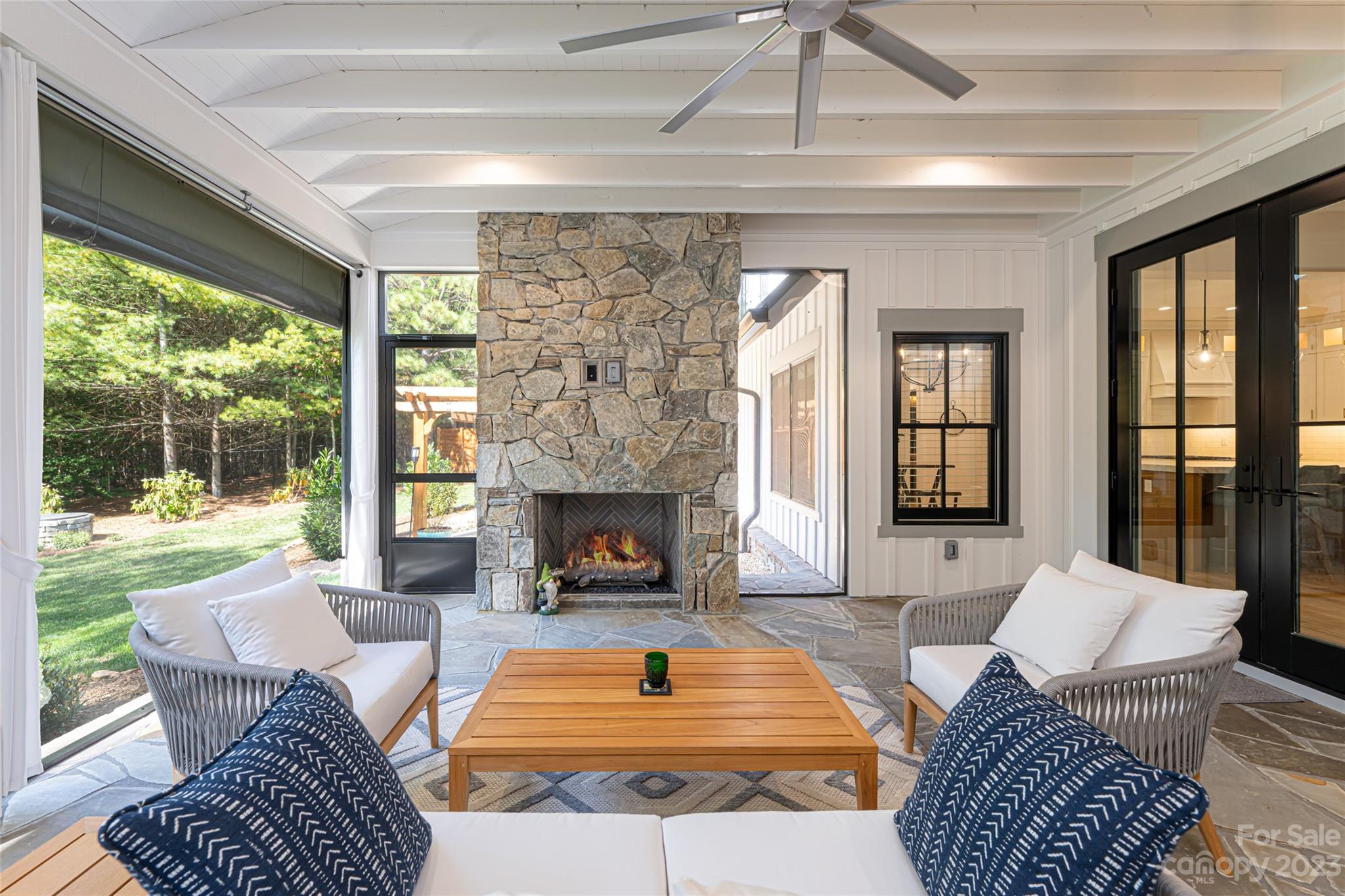 23 Lance Valley Court