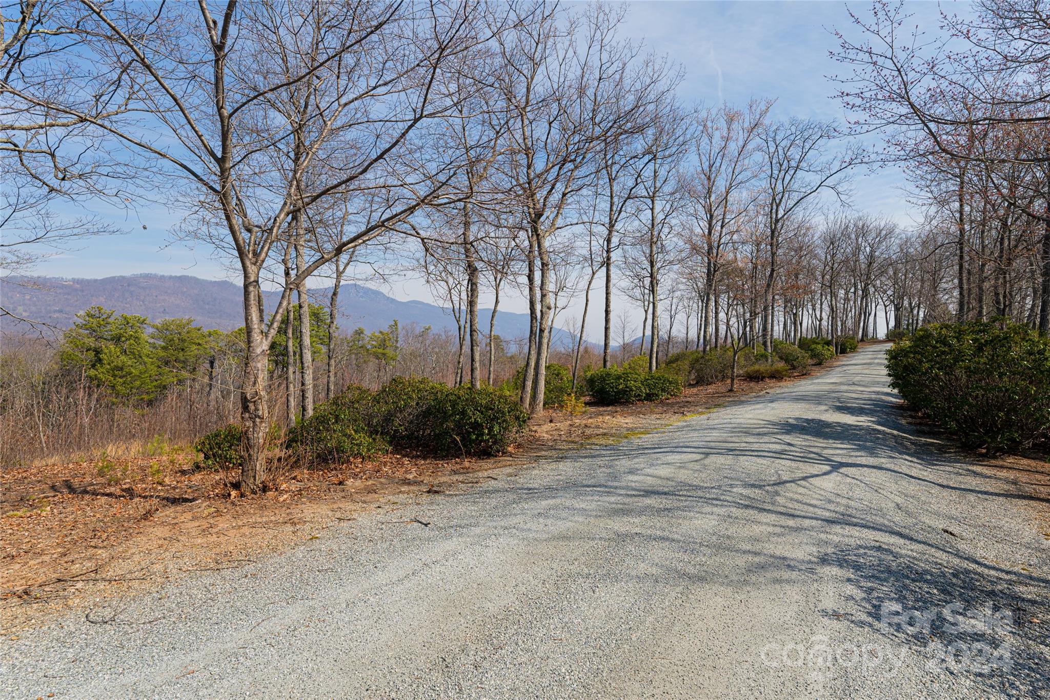 888 Country Club Road