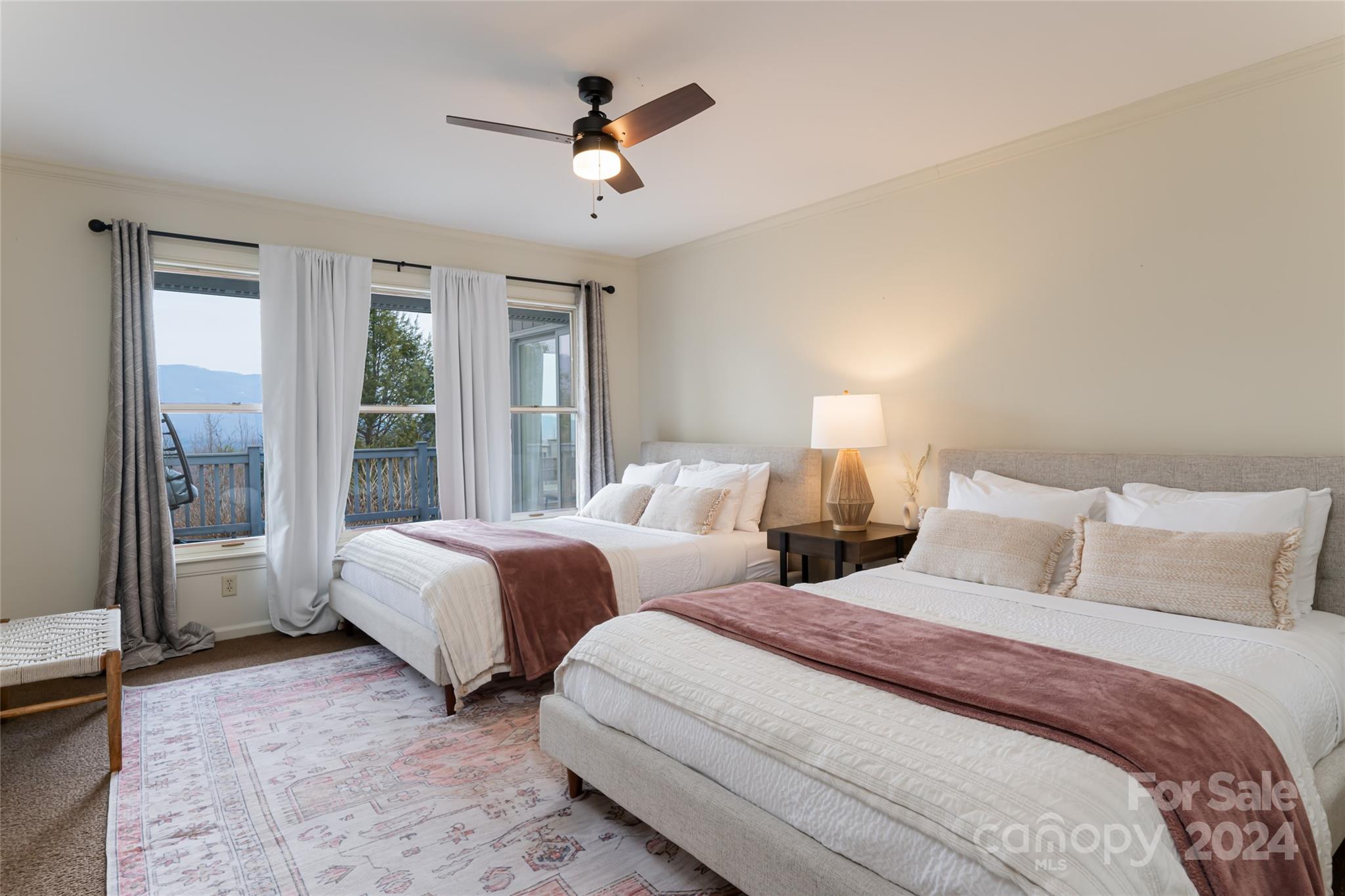 888 Country Club Road