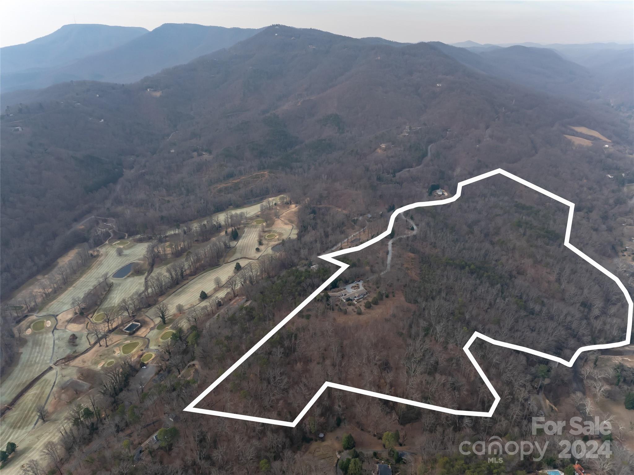 888 Country Club Road