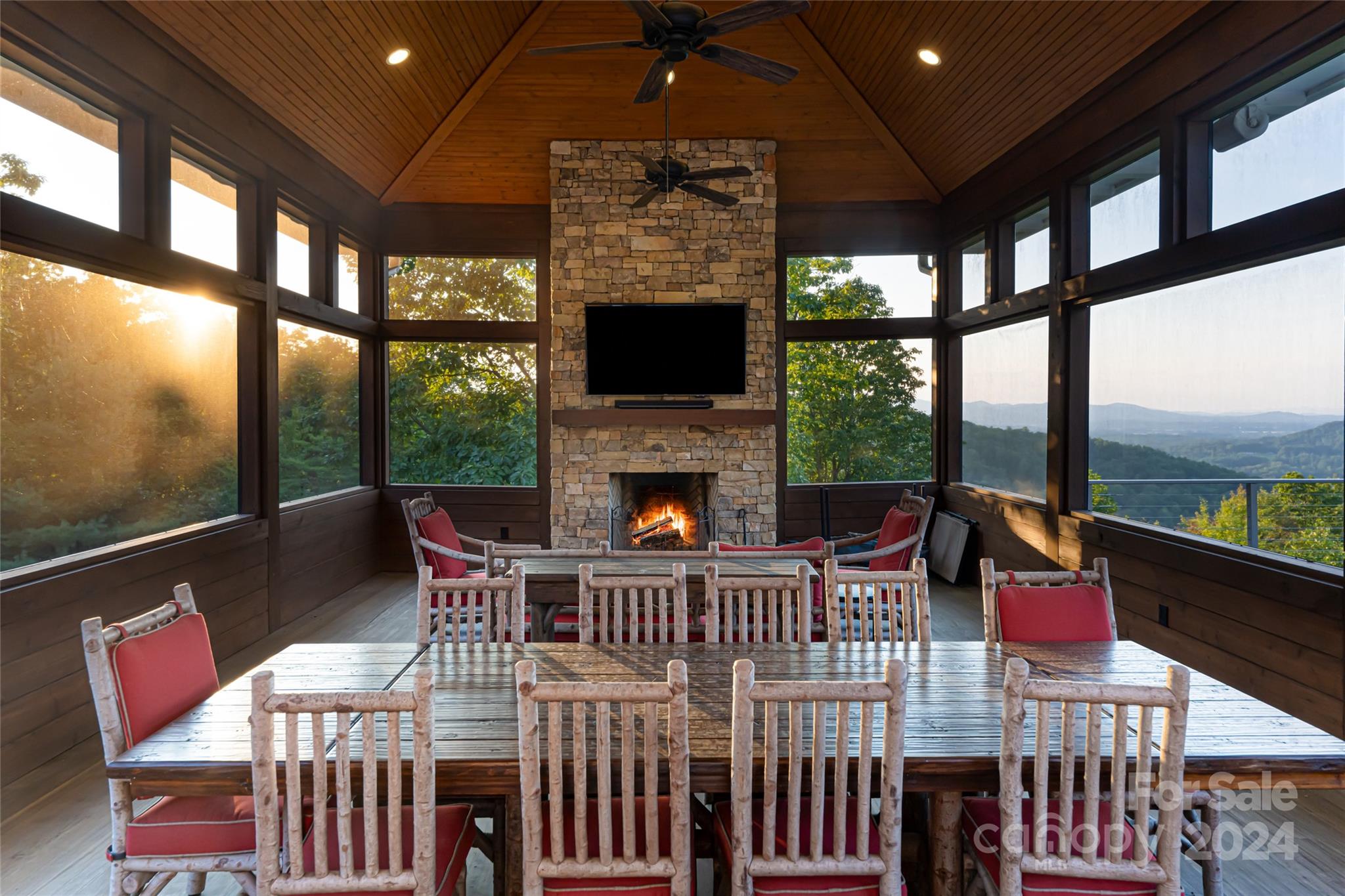 1040 James Estate Lane