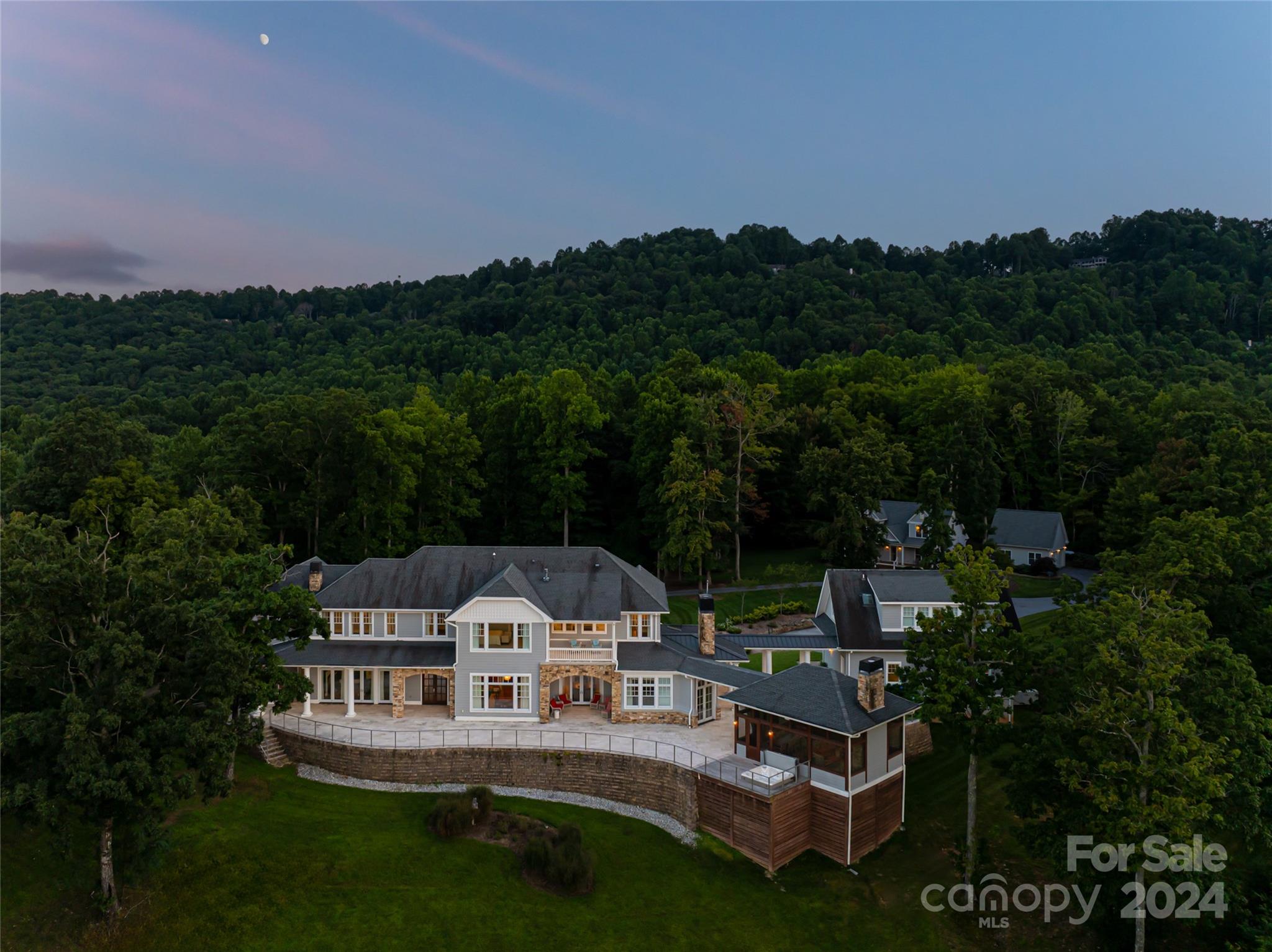 1040 James Estate Lane