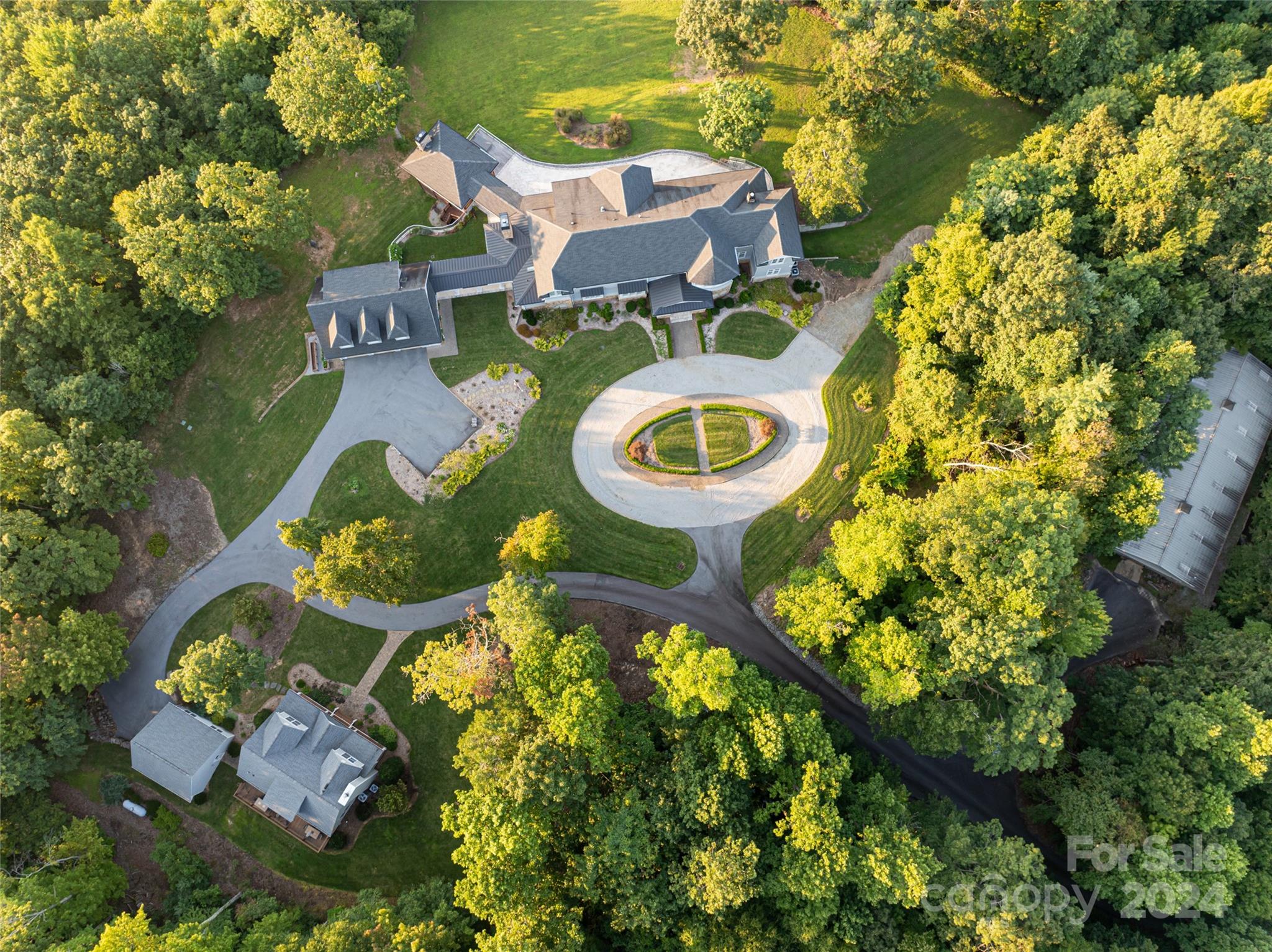 1040 James Estate Lane