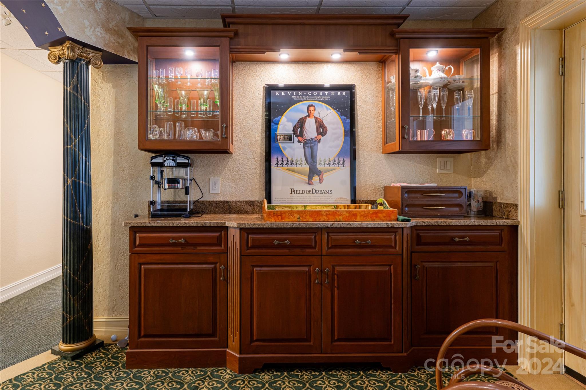 24 Hearthstone Drive