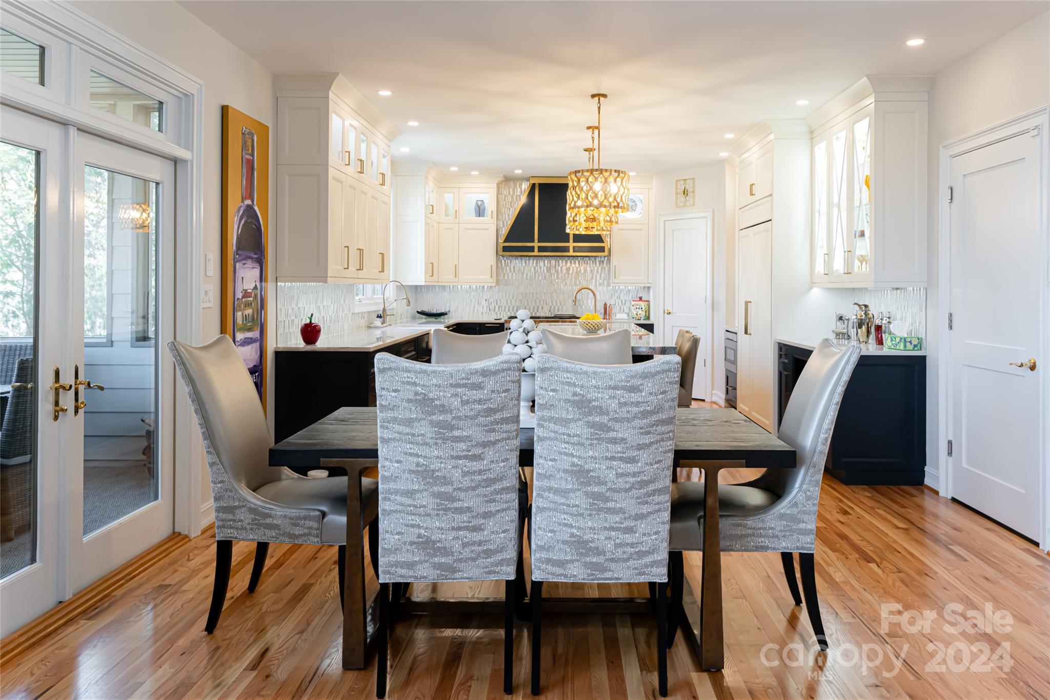 24 Hearthstone Drive