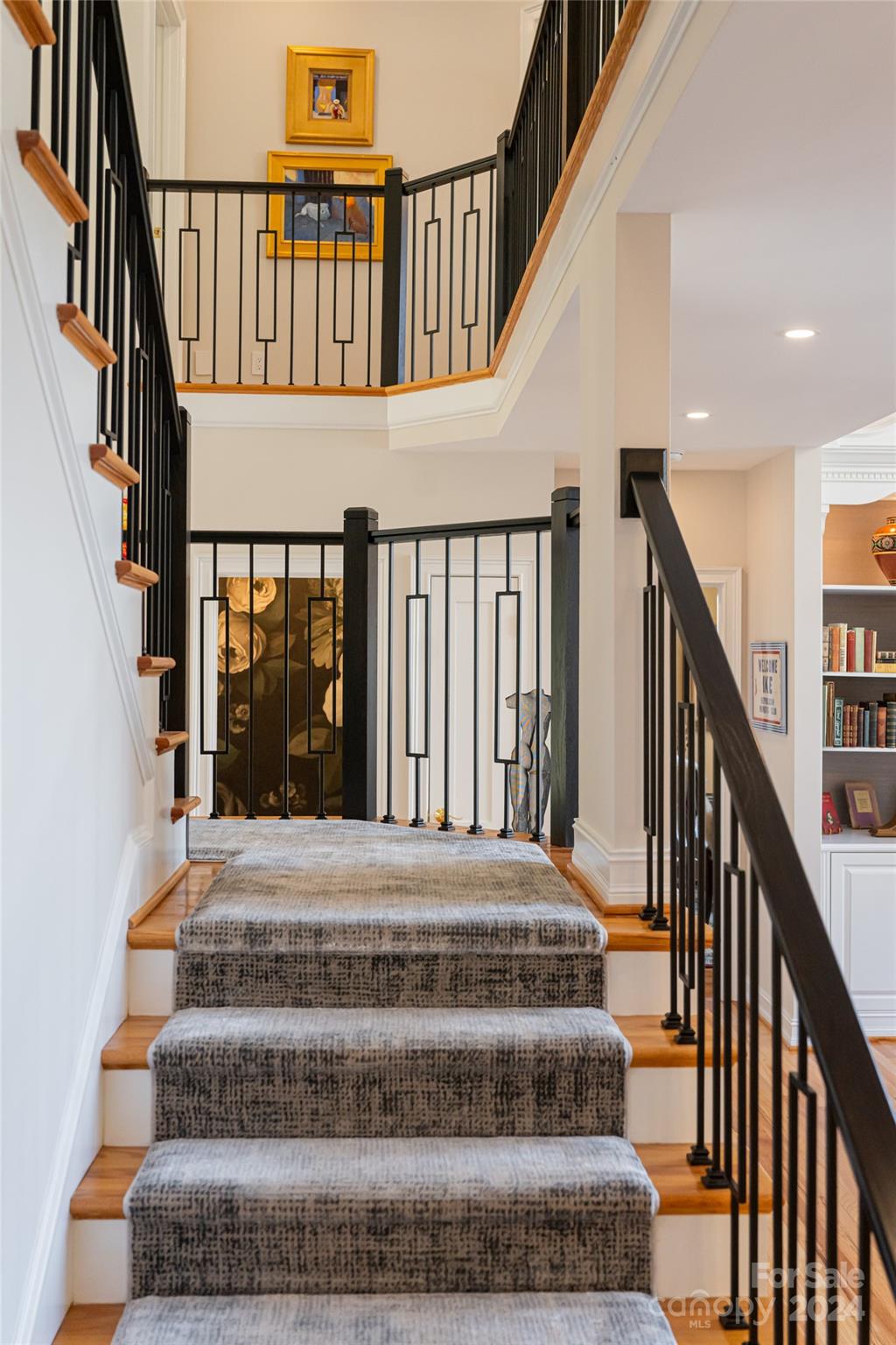 24 Hearthstone Drive