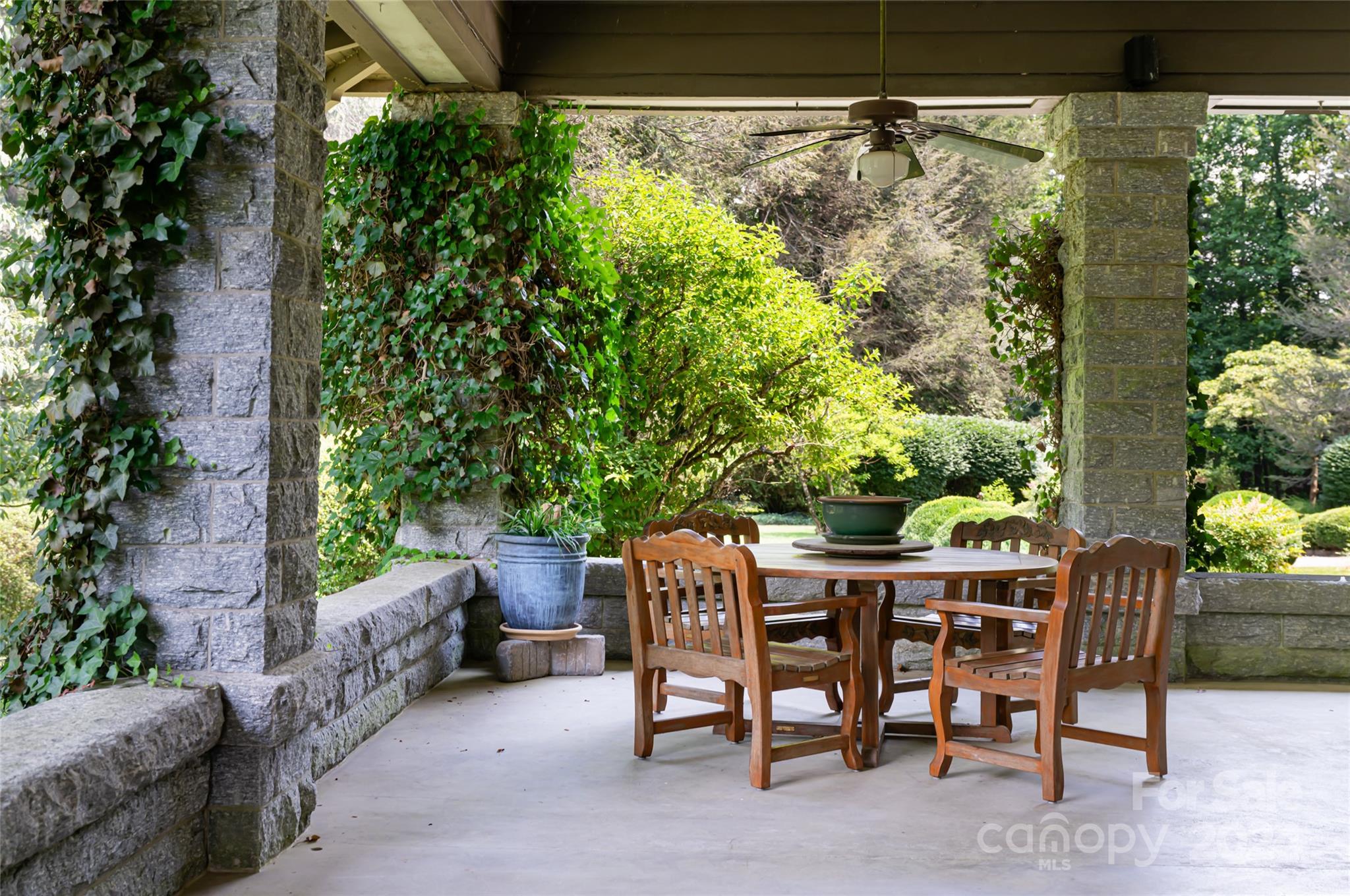 2531 Little River Road