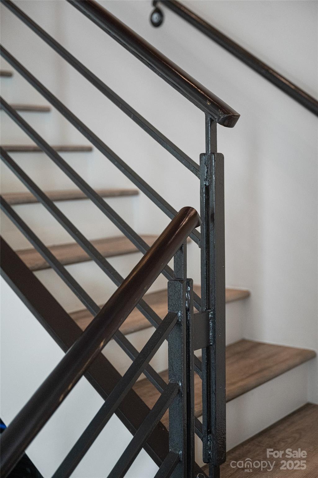 6 Village Lane Unit: B100