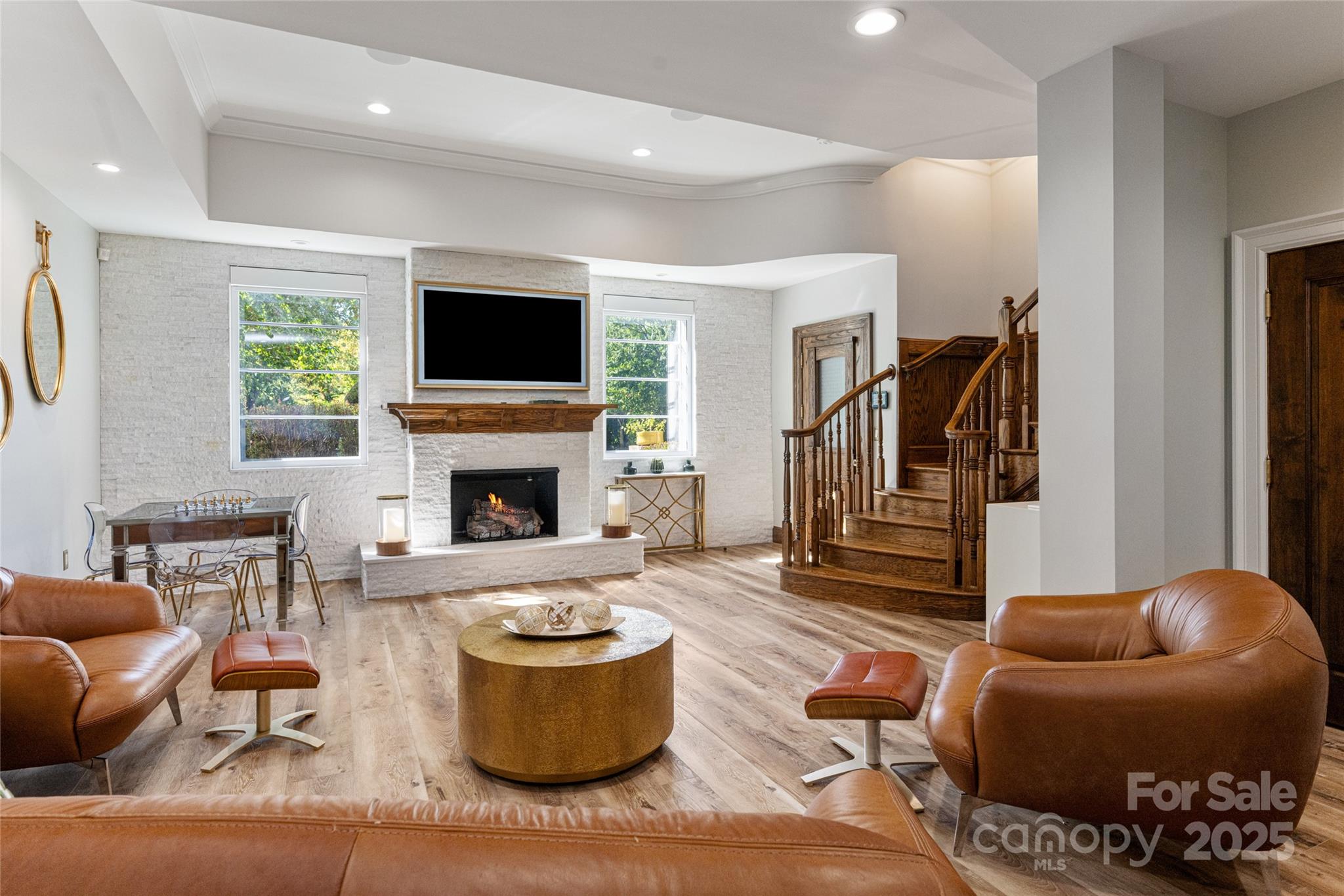 6 Village Lane Unit: B101